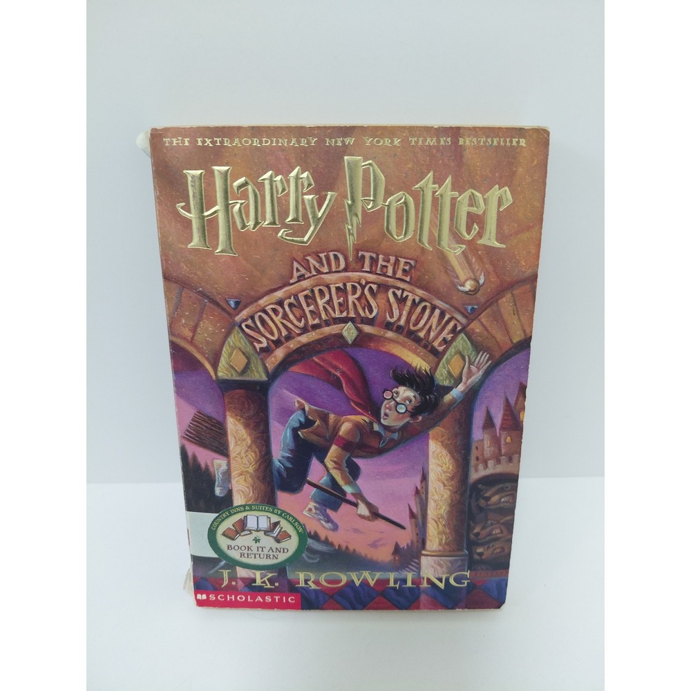 Harry Potter and the Sorcerer's Stone J.K. Rowling Scholastic Softcover Book 1